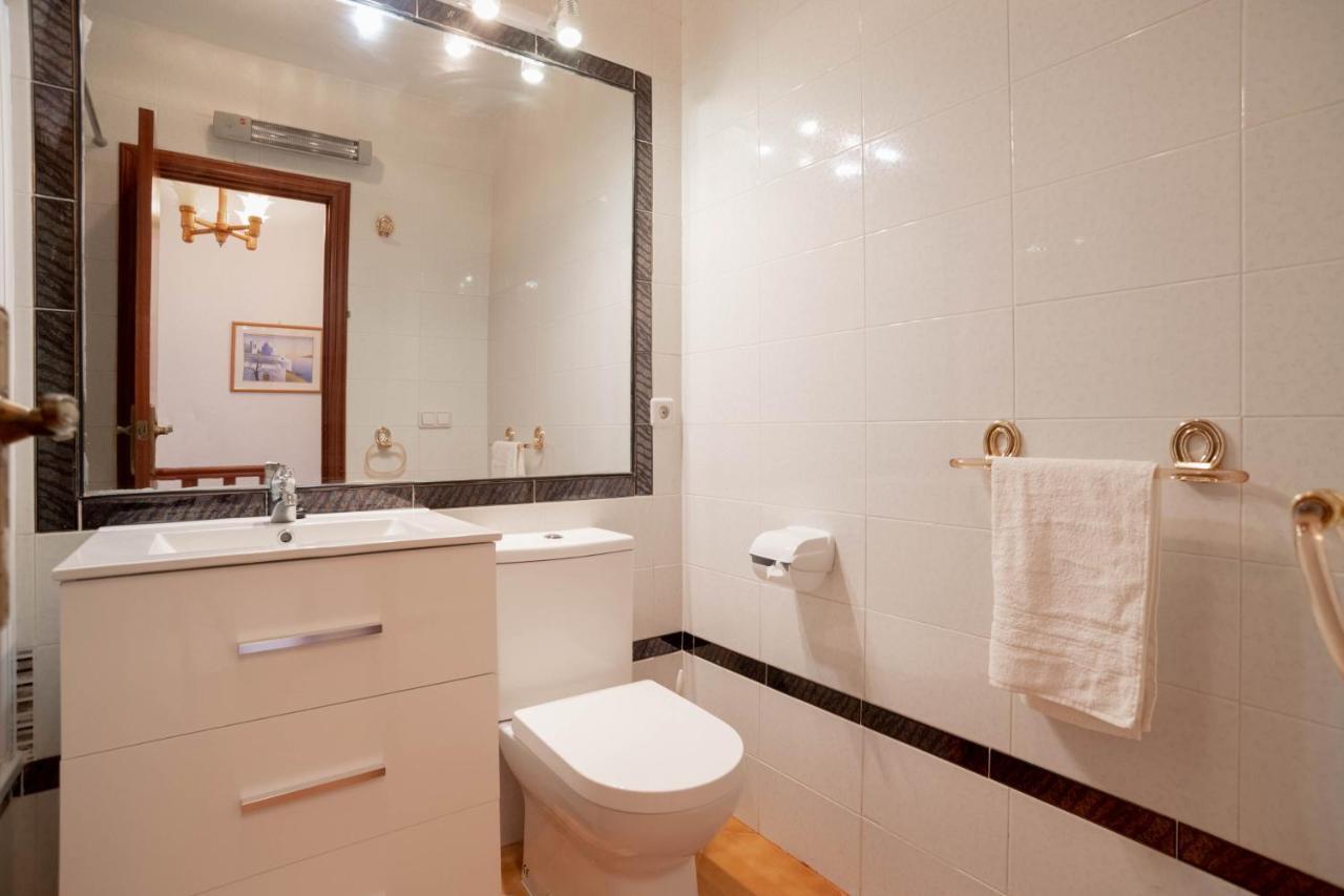 Casa Billarose - Lovely House Overlooking Pool & Walking Distance To The Beach And Restaurants กาโบ โรจ ภายนอก รูปภาพ